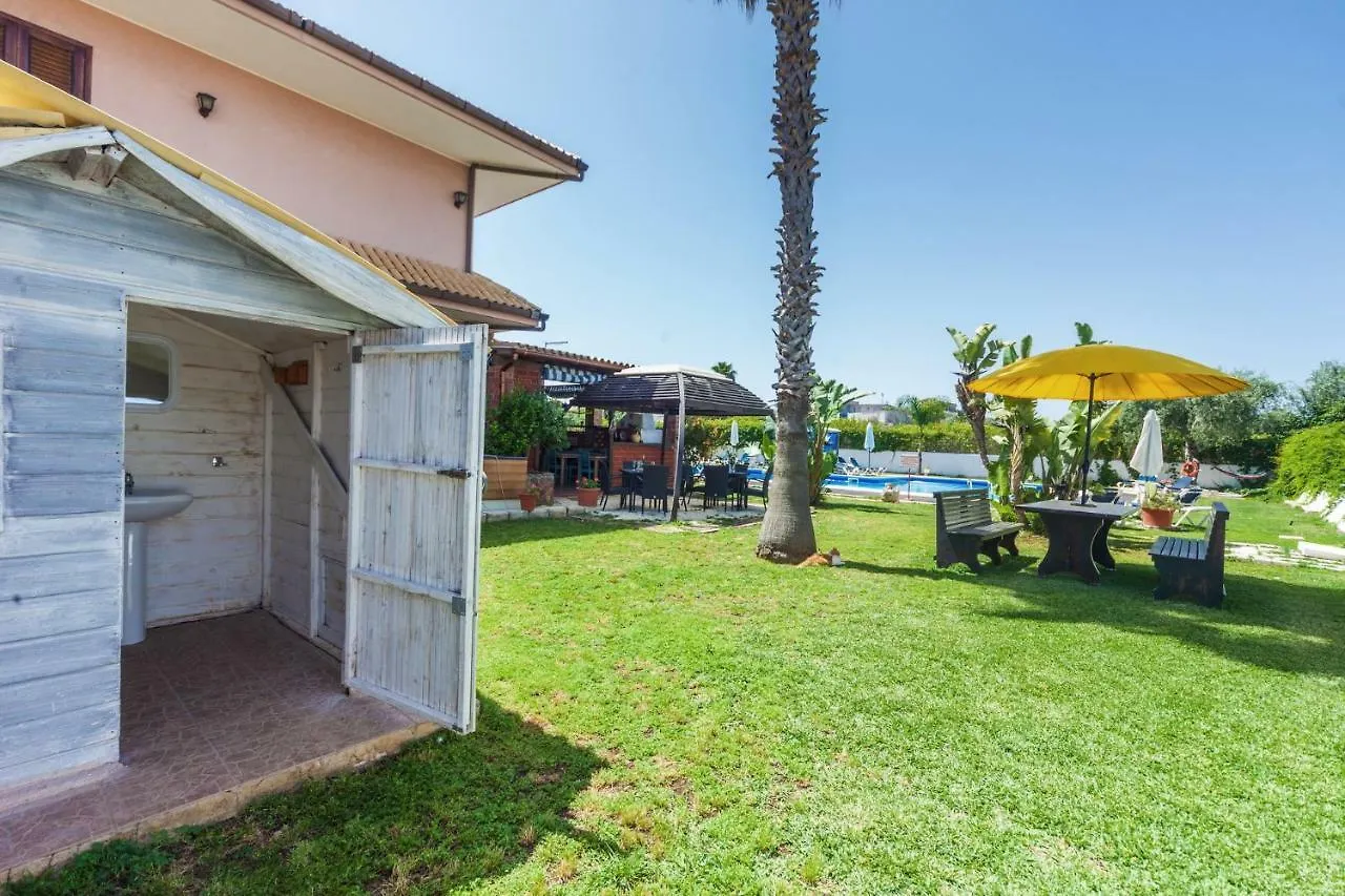 B&B Sicilia Bella Cassibile 0*,  Italia
